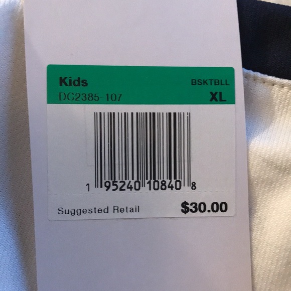 Nike Engineered Practice Basketball Jersey Boy’s XL NWT - Picture 5 of 5